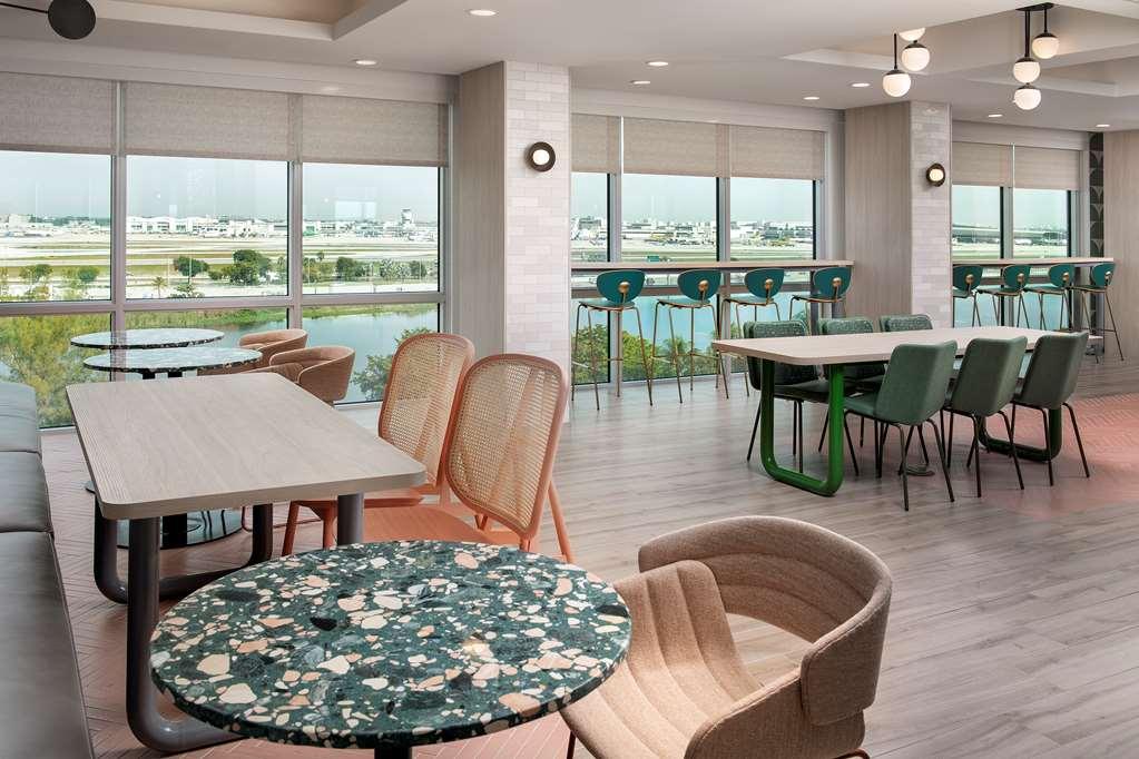 Tru By Hilton Miami Airport South Blue Lagoon Miami Springs Екстериор снимка